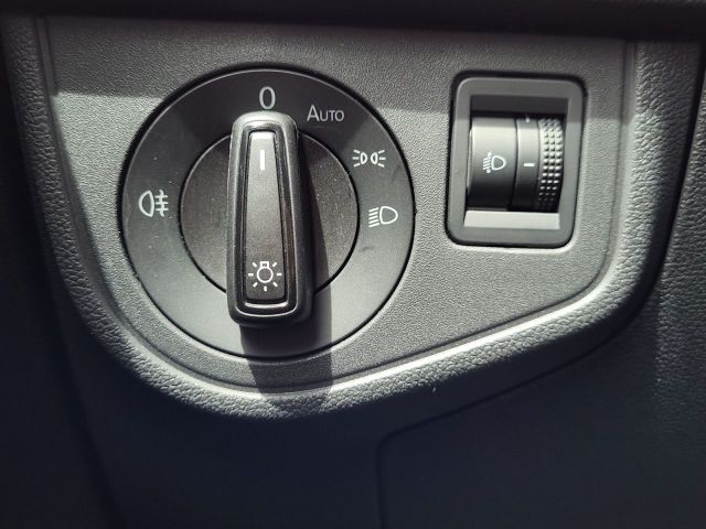 Taigo Life 1.0TSI Navi ParkPilot AHK Climatronic