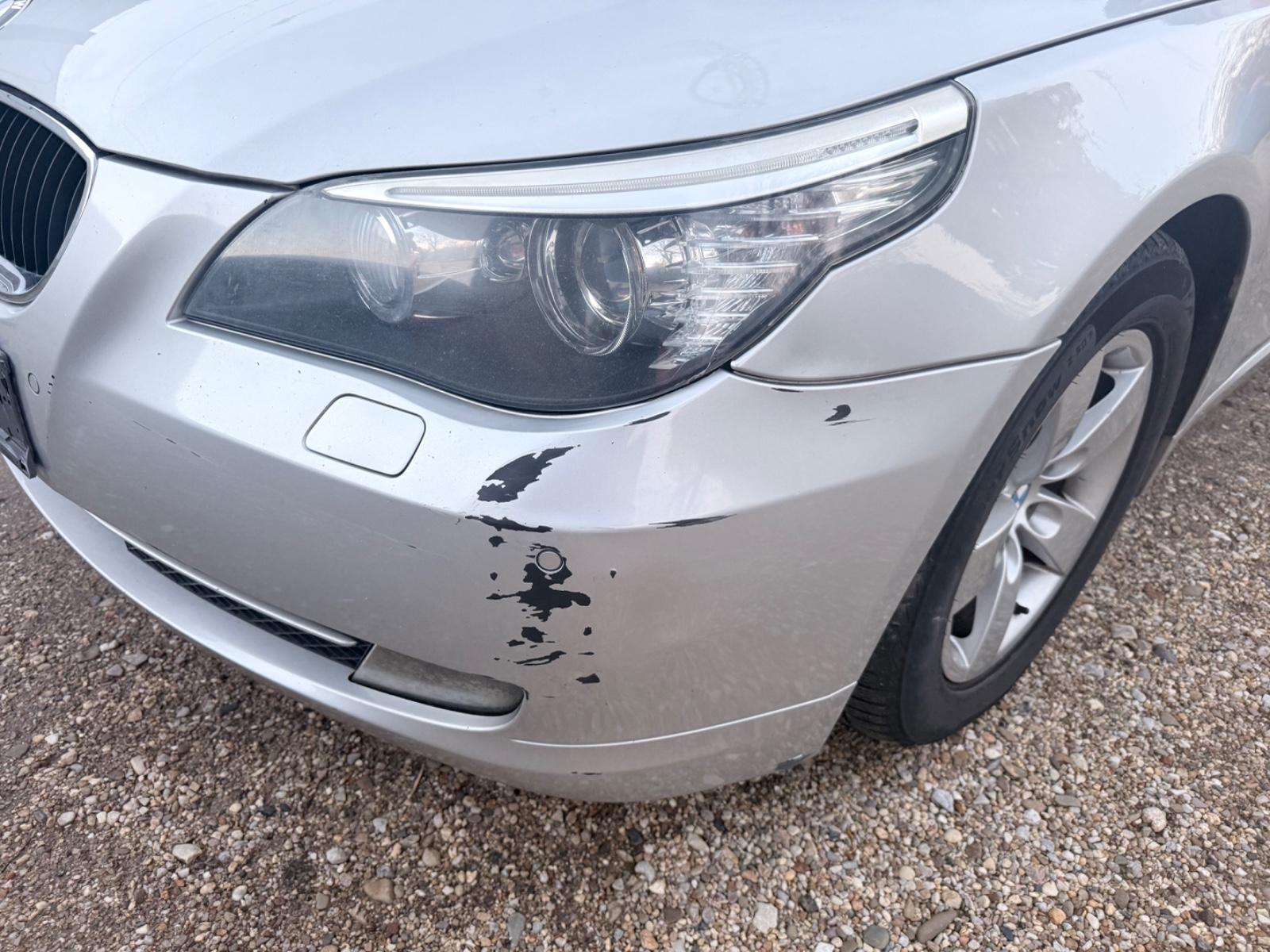 BMW 520 2010 — photo 13