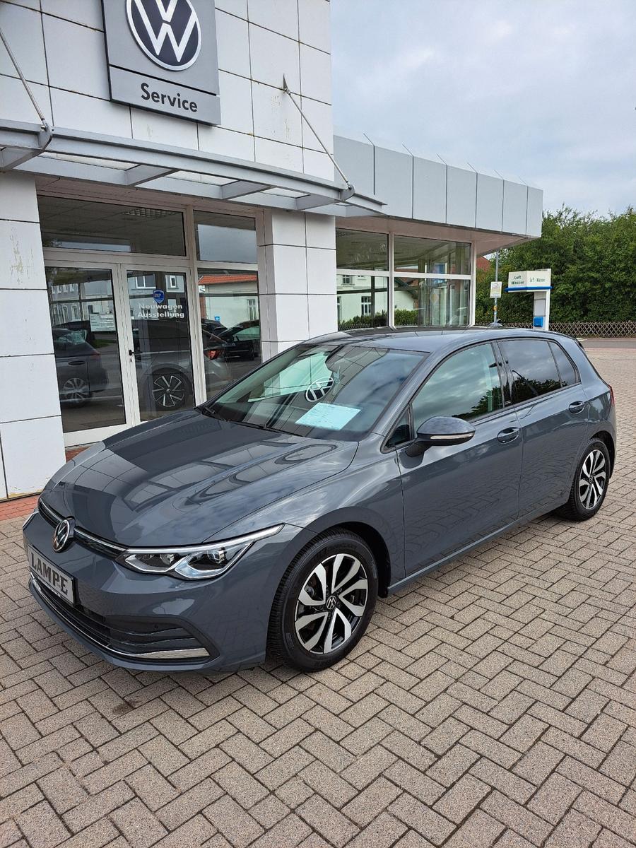 Volkswagen Golf Active 1.5 TSI - LED-Navi-AHK-Winter-ACC