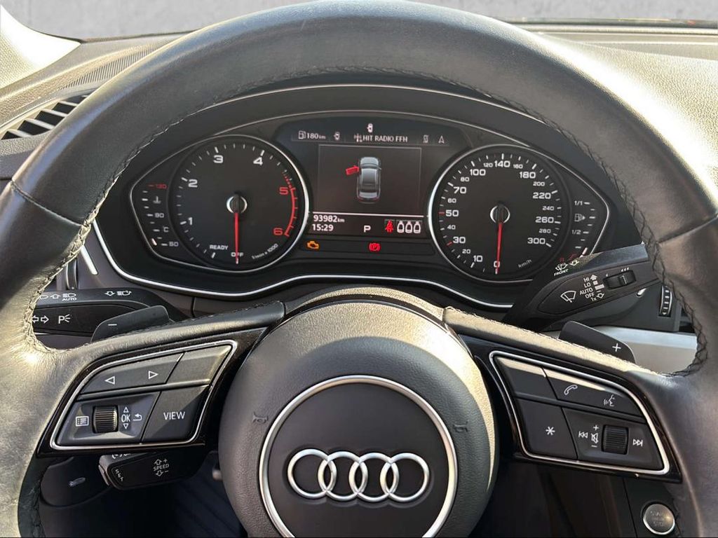 Audi A4 Limousine 30 TDI 100(136) kW(PS) S tronic