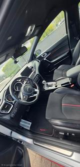 Kia cee'd / Ceed 1.6 T-GDI DCT GT GT - silberne Kia cee'd / Ceed