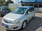 Opel Zafira B Innovation "110 Jahre" - Opel Zafira mit Benzin-Antrieb: Kombi