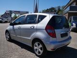 Mercedes-Benz A 180 5-türig - gebrauchte Mercedes-Benz A 180 aus dem Jahr 2009