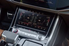 Audi RSQ8 – 17 / 29
