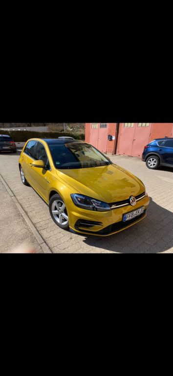 Image of Volkswagen Golf