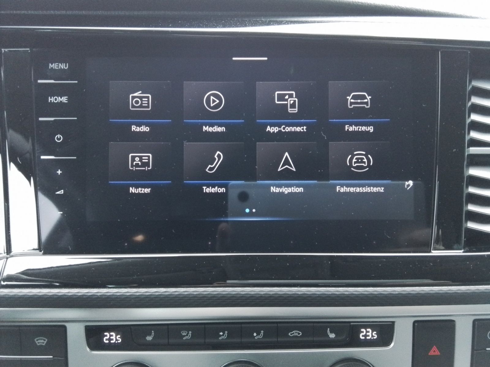 Fahrzeugabbildung Volkswagen T6 California T6.1 TDI Ocean AHK NAVI STANDH LED