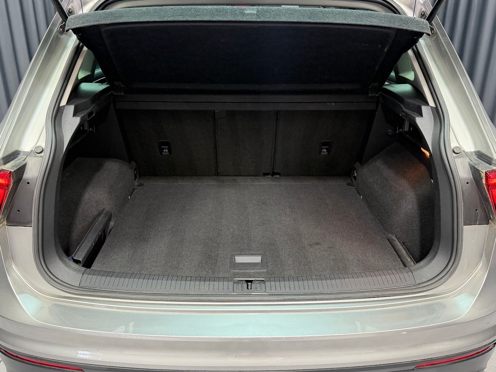 Fahrzeugabbildung Volkswagen Tiguan Sound |AUTOMATIK|DSG|PDC