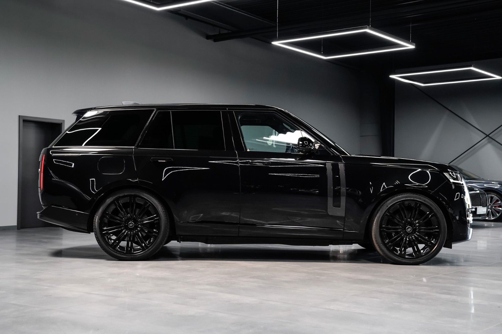 Land Rover Range Rover P440e SE Hybrid Shadow-Pano-23" foto 4