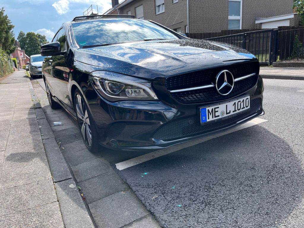 Image of Mercedes-Benz CLA 200 Shooting Brake