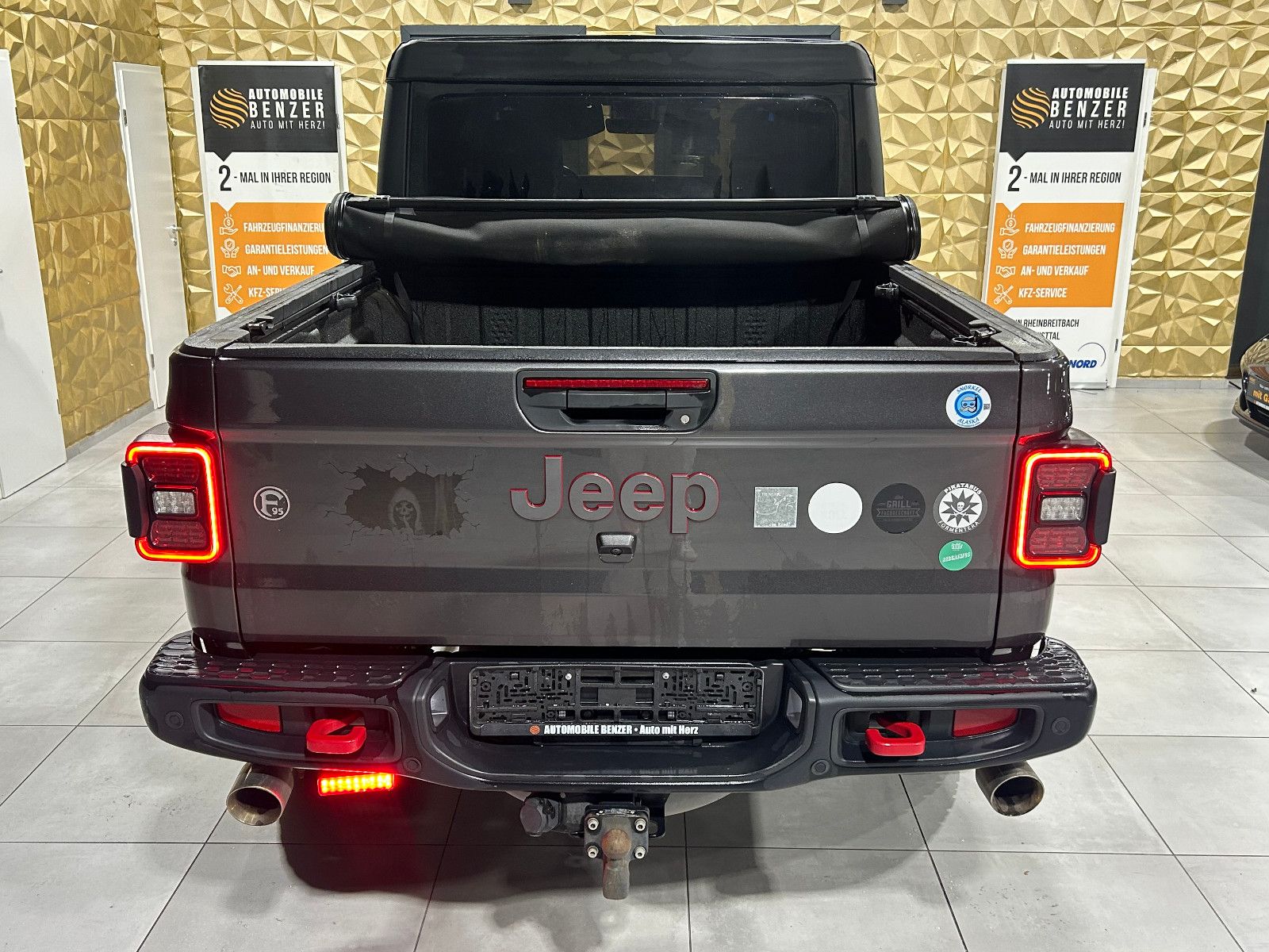Fahrzeugabbildung Jeep Gladiator Overland RUBICON 4X4/EXKLUSIVE/XXL/KAM
