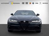 Alfa Romeo Giulia Intensa Q4 2.0 Turbo 280 PS Navi Allrad - gebrauchte Alfa Romeo Limousine