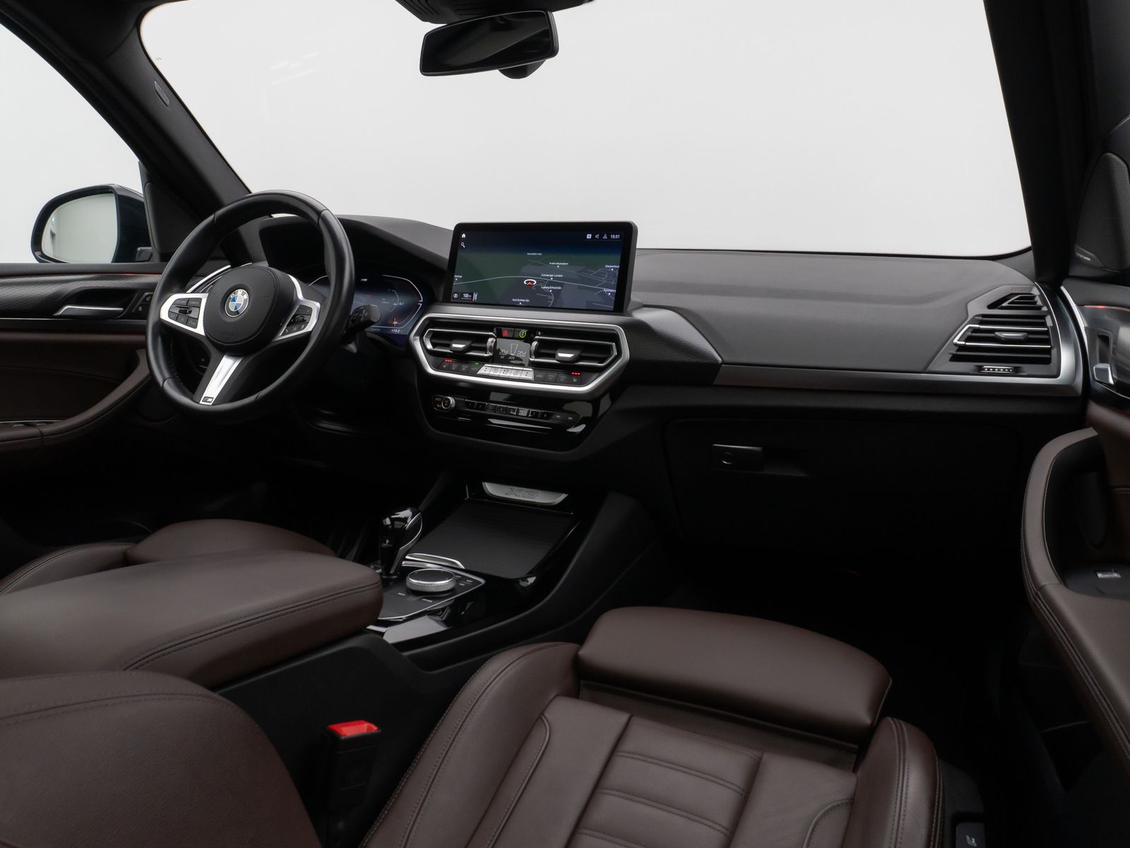 Fahrzeugabbildung BMW X3 xD30d M Sport Panorama Kamera DAB H/K 21Zoll