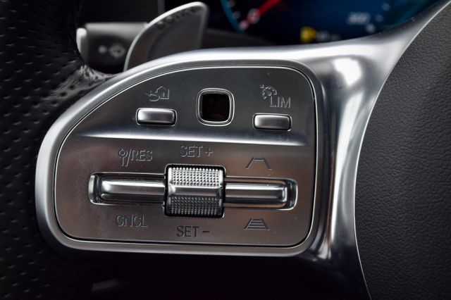 Fahrzeugabbildung Mercedes-Benz CLS 53 AMG 4MATIC DESIGNO NAPPA MULTIBEAM 20ZOLL