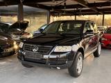 Volkswagen Touareg R5 TDI-Automatik AHK 3500k - gebrauchte VW Touareg aus dem Jahr 2006