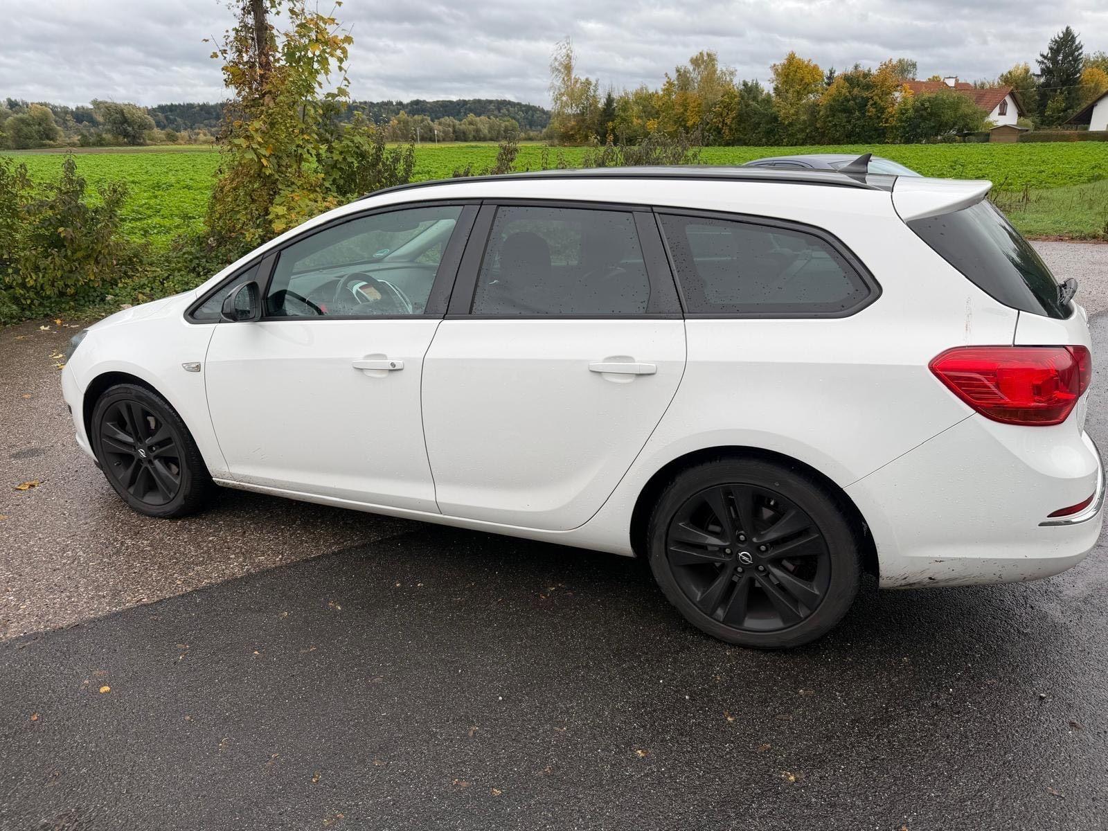 Opel Astra 2015 — photo 6
