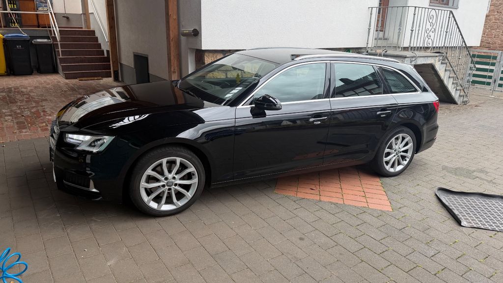Image of Audi A4