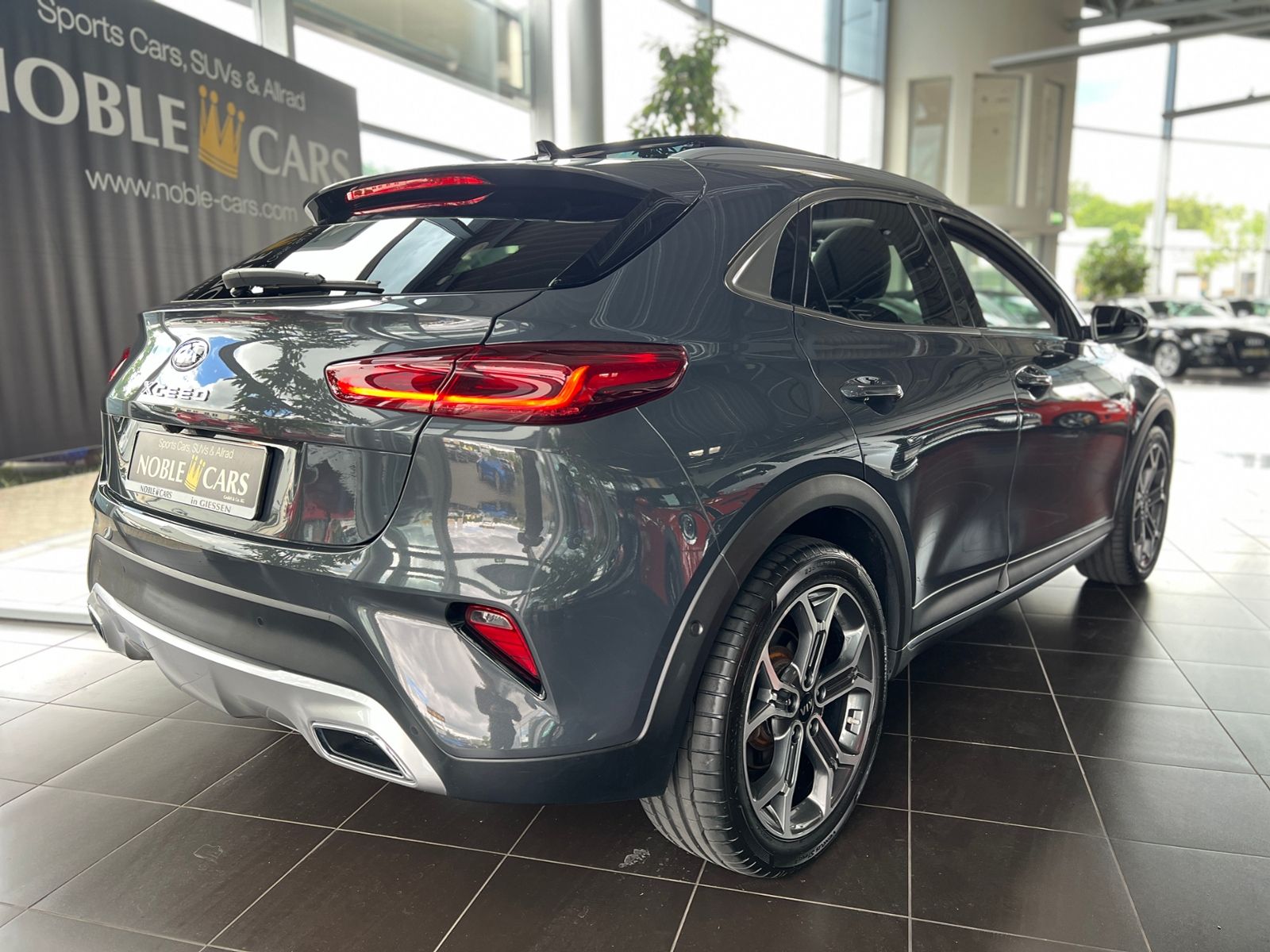 Fahrzeugabbildung Kia XCeed Platinum Edition LED NAVI ALU
