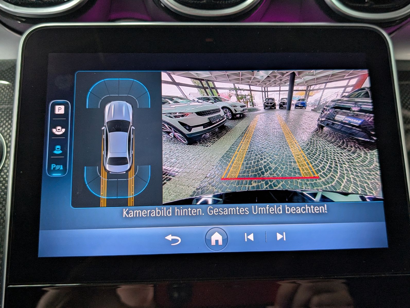 Fahrzeugabbildung Mercedes-Benz C 220 d AMG Night DIG. LIGHT MEMO IHC+ LEDER KAM