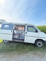 Volkswagen VW T4 Camper Van mit Aufstelldach - Volkswagen: Kleinbus, mit Aufstelldach