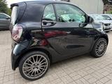Smart ForTwo BRABUS*NAVI*PANORAMA*KAMERA* - Smart Gebrauchtwagen von 2018