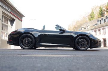 Porsche 992.2 4 GTS Cabrio*Schutzfolie,18-Wege,BOSE,360°