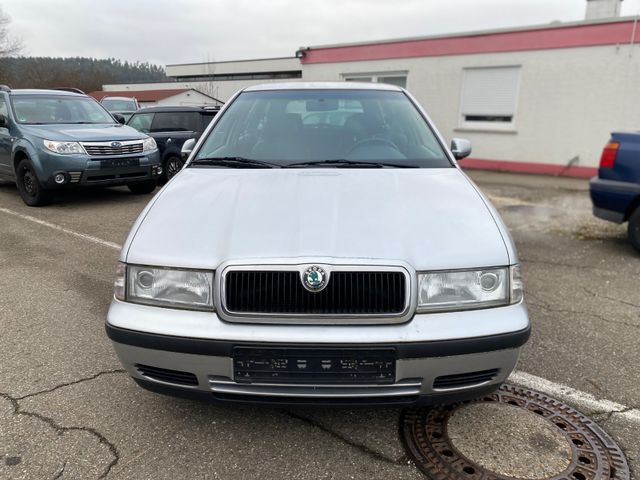 Skoda Octavia 1.8T Combi*1.HD!*AGU MOTOR*Anzeige lesen