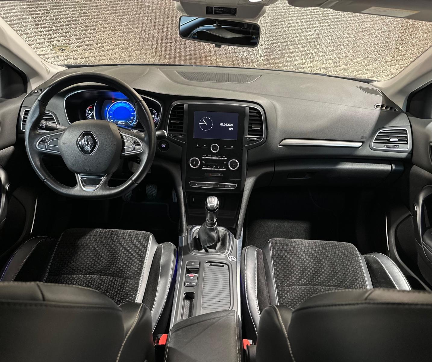 Renault Megane IV Grandtour Intens * SHZ * PDC *
