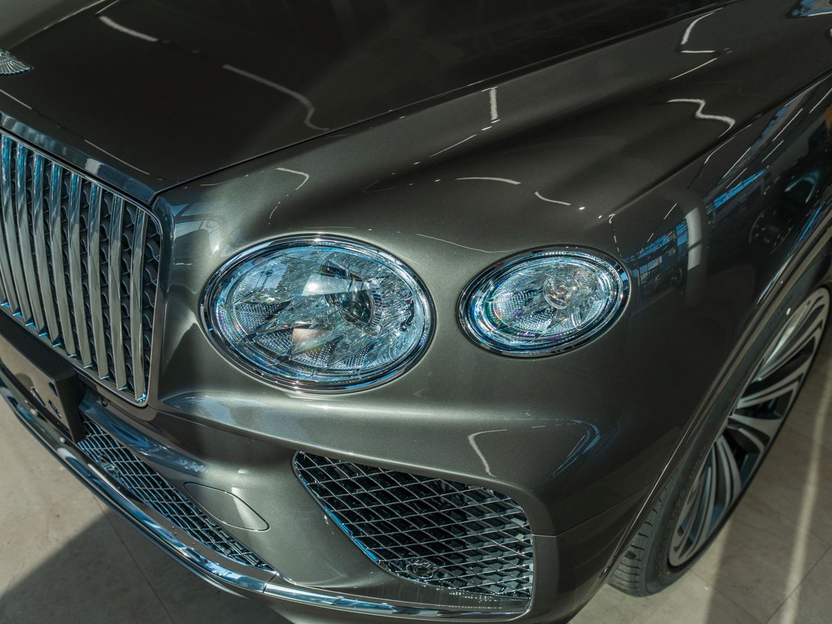 Bentley Bentayga - Bild 8