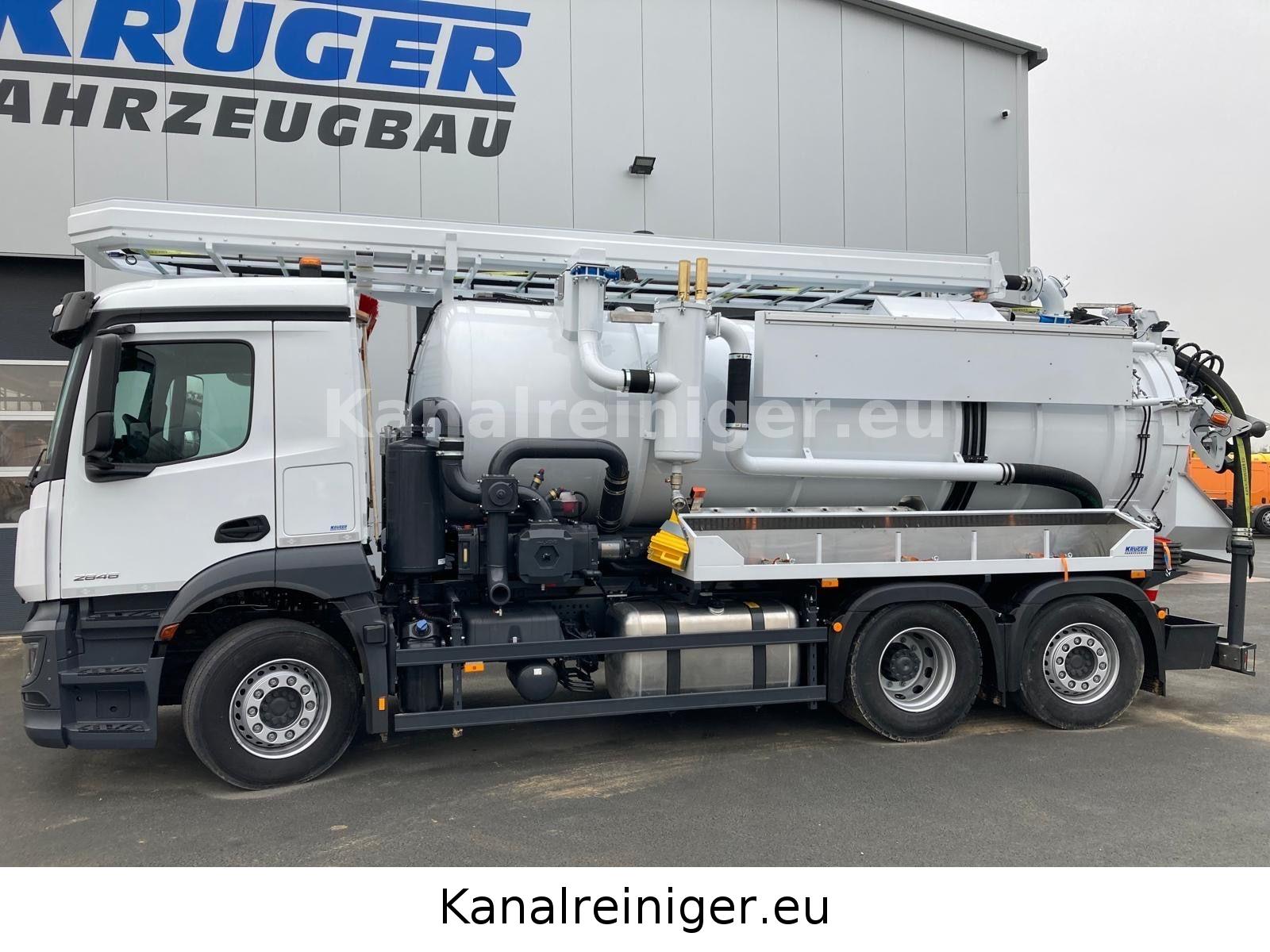 Mercedes-Benz AROCS 2546 6x2 / Sauger KRÜGER SSP 14-1 AK