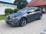 Volkswagen Golf 2.0 TDI Highline Variant*Navi*ACC*AHK*LED* - Volkswagen Golf: TDI Highline