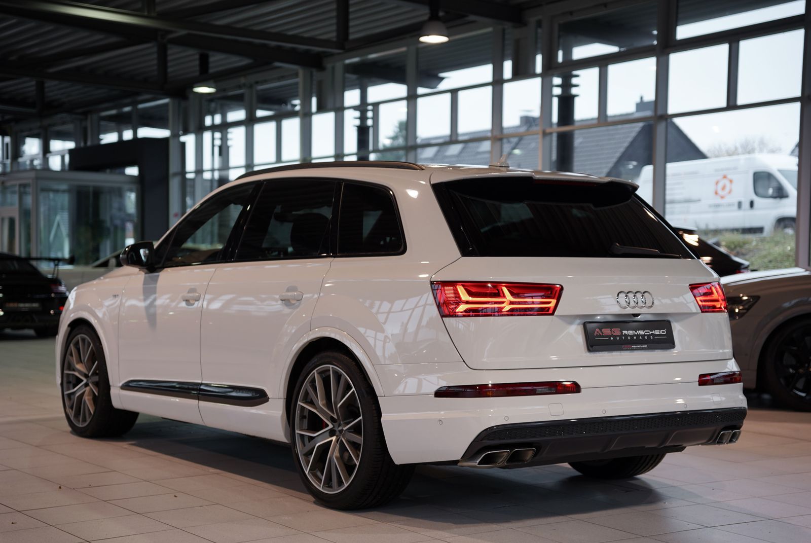 Audi Sq7