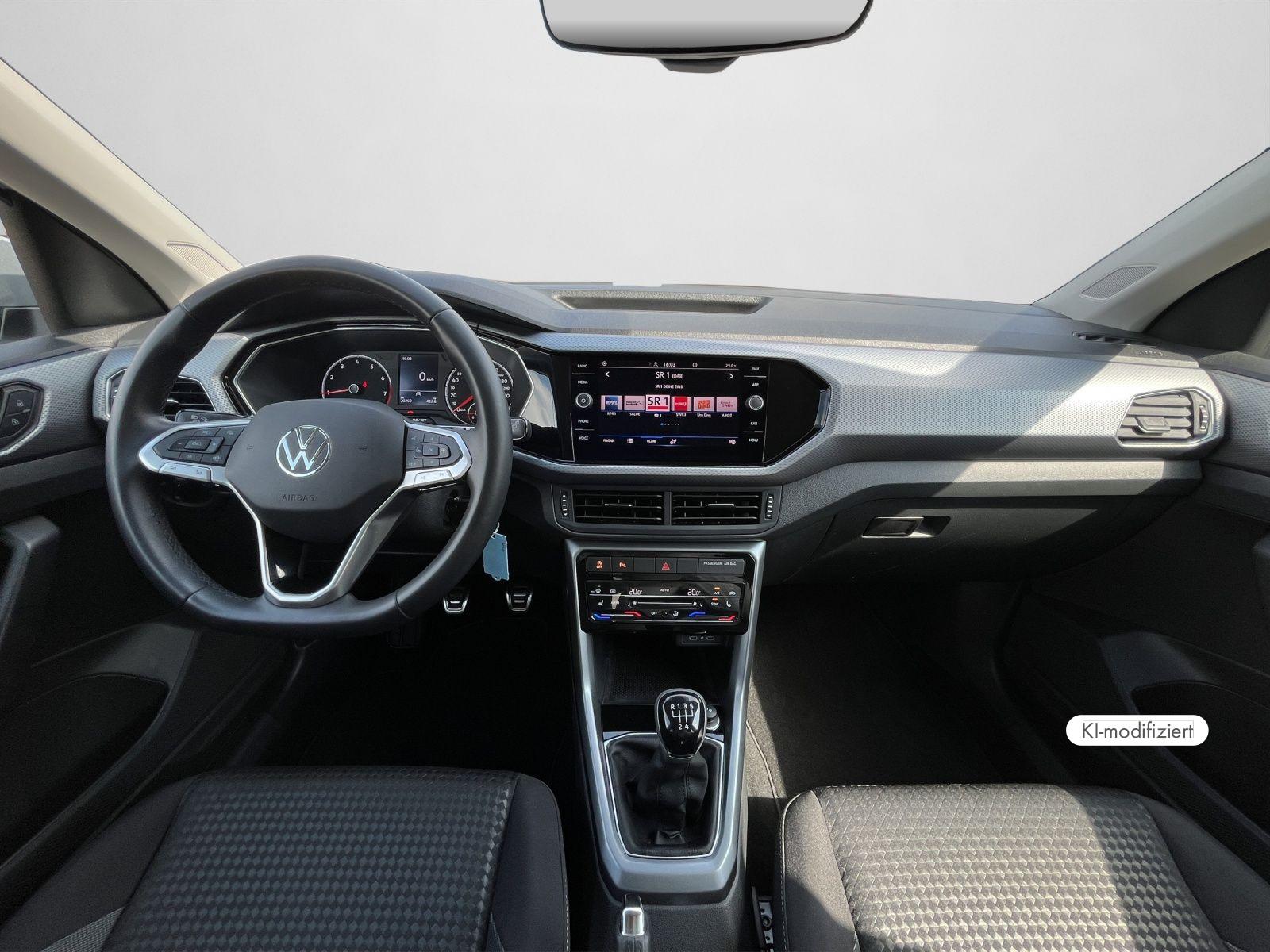 Volkswagen T-Cross Active 1.0 TSI LED KAMERA APP-CONNECT