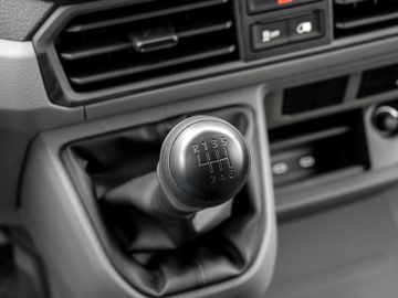 Volkswagen Crafter - 9
