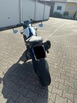 KTM 890 Duke R - KTM 890 DUKE