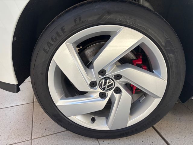 Golf VIII GTE eHybrid *Matrix*AHK*App*NAVI*SH