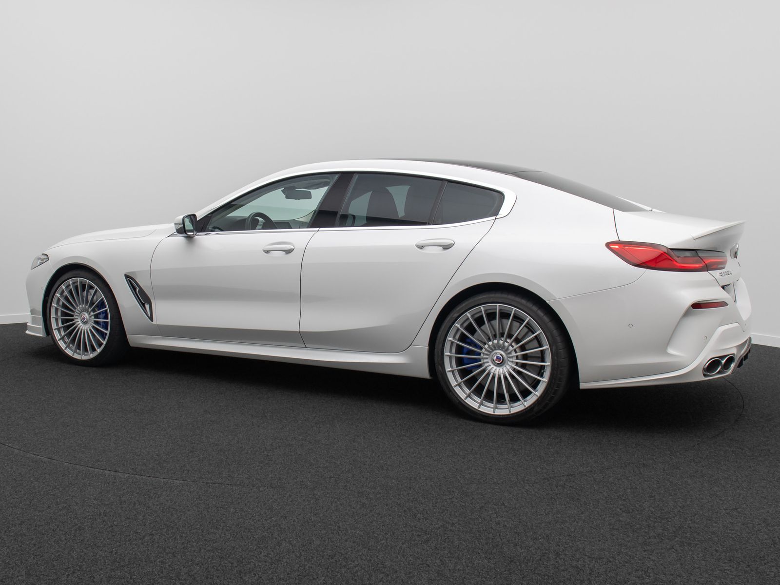 Fahrzeugabbildung ALPINA B8 SoftCl Laser B&W 360&deg;Panorama Individual Voll