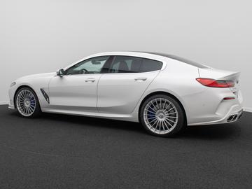 2022 Alpina B8 — фото 10