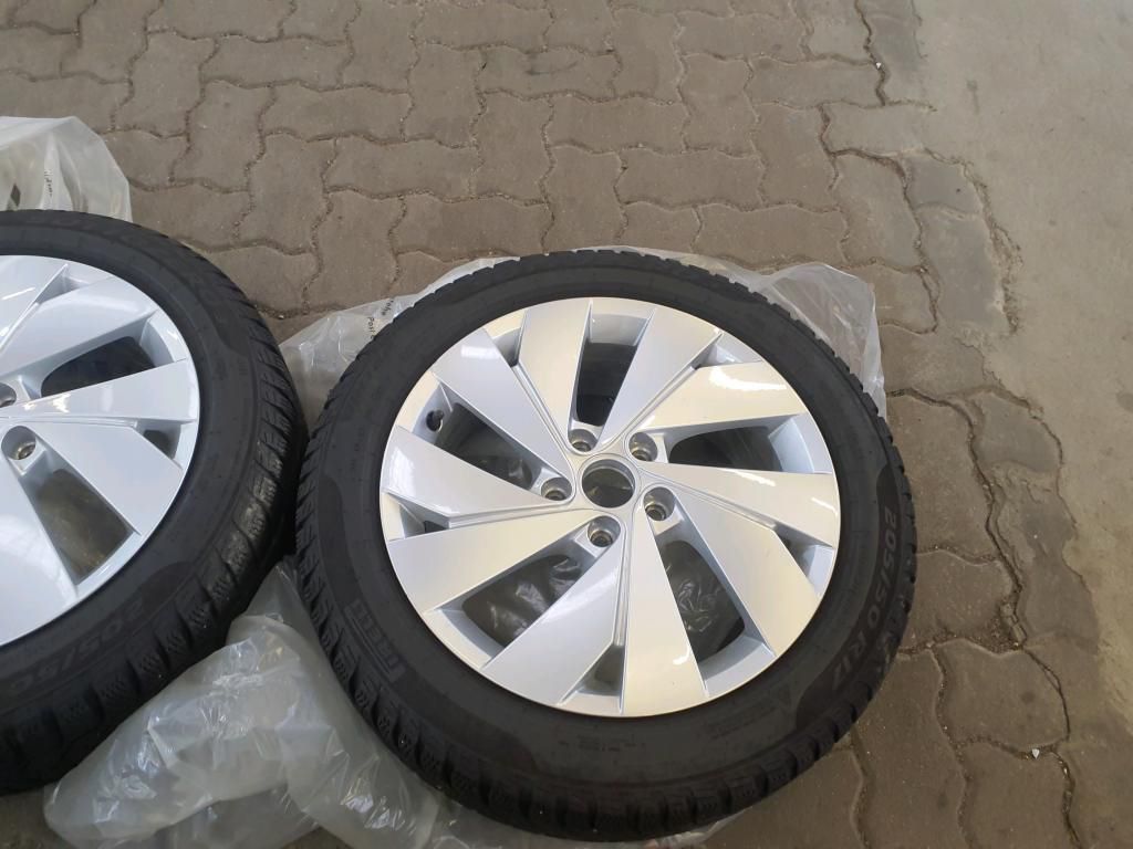 Volkswagen Golf GTI 2.0 TSI PDC*Tempo*Klima*NAV*SH