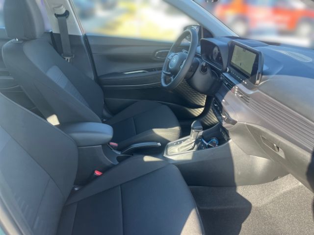 Fahrzeugabbildung Hyundai BAYON 1.0 T-Gdi MY25 (100PS) DCT Trend Komfortpa