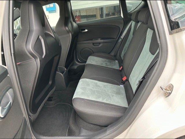SEAT LEON - CUPRA R - 265 CV - BVM - TOIT OUVRANT