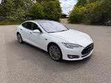 Tesla Model S Performance free Charge - gebrauchte Tesla Model S aus dem Jahr 2015