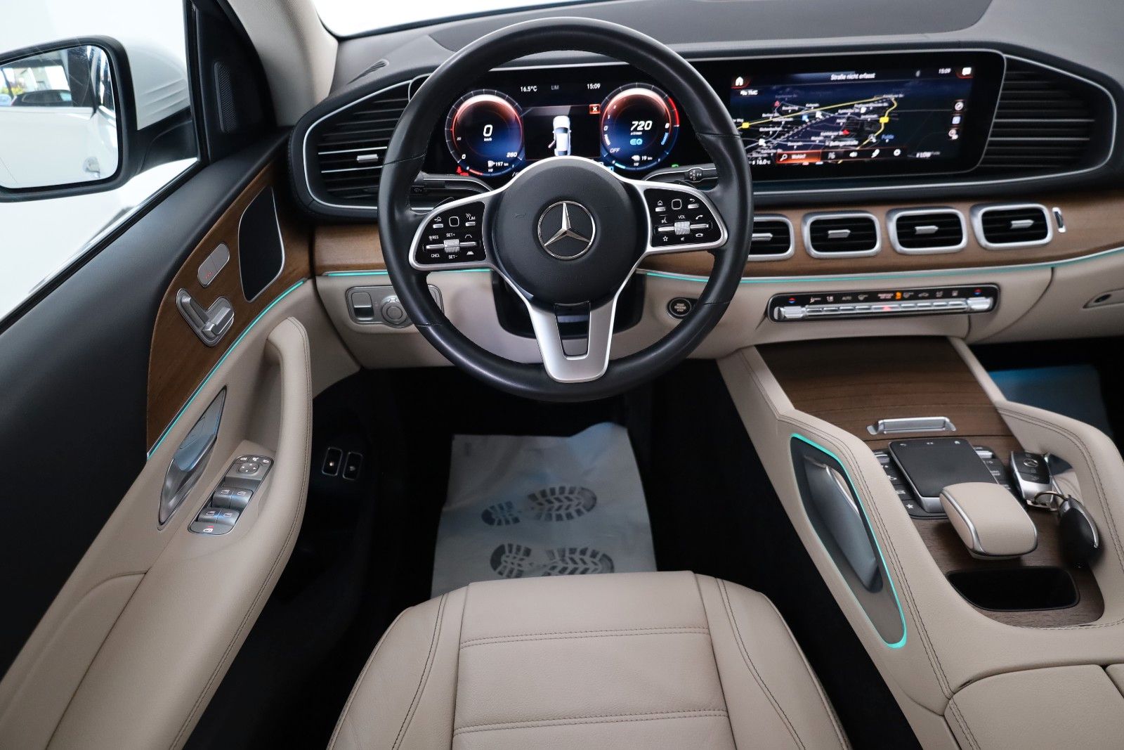 Fahrzeugabbildung Mercedes-Benz GLE 350e Coupe 4M Leder,Navi,LED,Park-Paket 360°