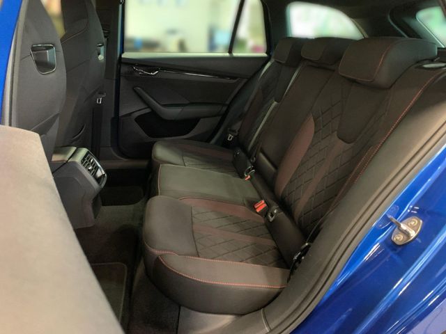 Octavia Combi RS iV 1.4 eTSI MATRIX+PANO+NAV+HUD