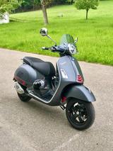 Vespa GTS 300 HPE SuperSport - mattgrau - top gepflegt - Offers