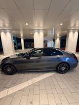 Mercedes-Benz C 300 AMG Line Autom. AMG Line - Mercedes-Benz C 300 Gebrauchtwagen in München