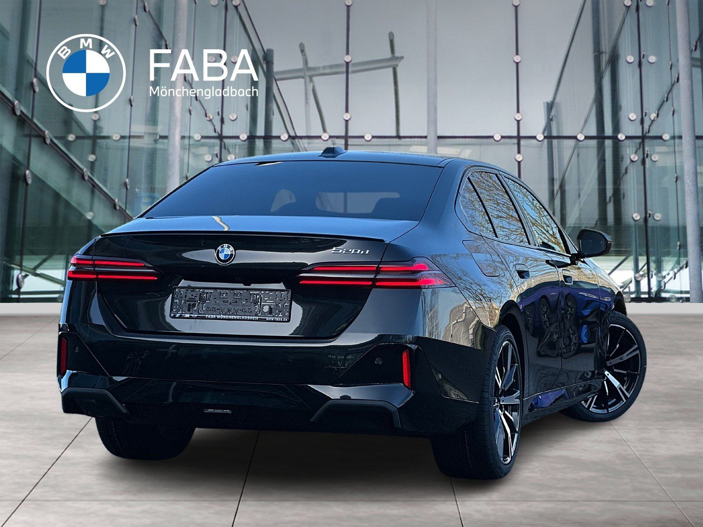 BMW 520d Limousine M Sport Pro Head-Up HK HiFi DAB foto 2
