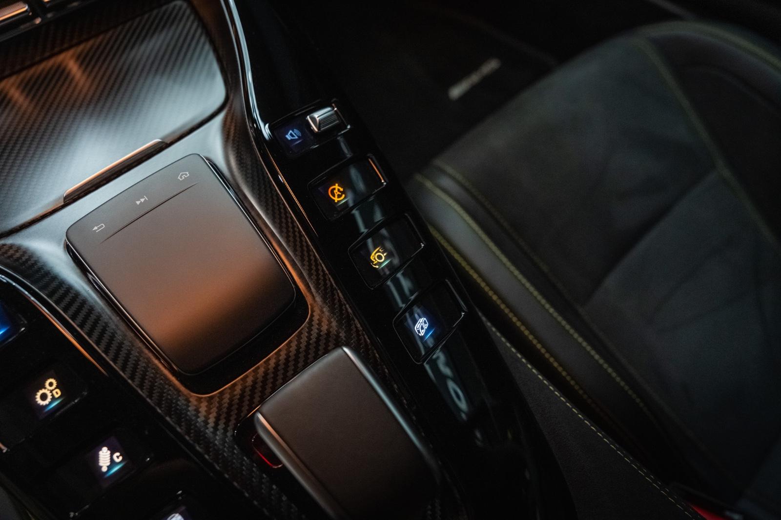 Mercedes-Benz AMG GT R*KERAMIK*BURM*MEMORY*CARBON*TRACK-PACK*