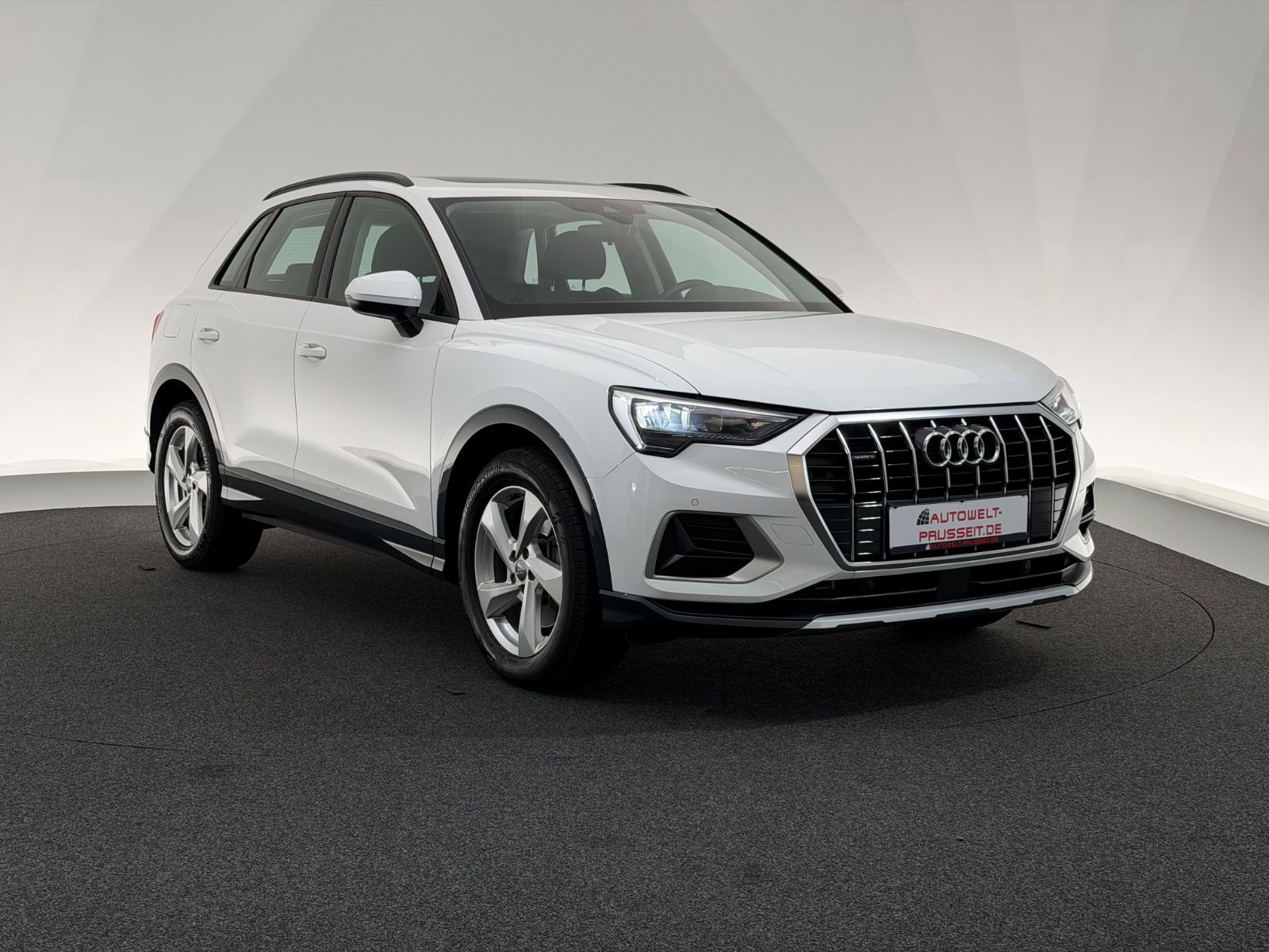 Gebrauchtwagen Audi Q3 Q3 40 TFSI qu.*ADVANCED*LED-PANO-AHK-DSP-TEMPO in Horb am Neckar