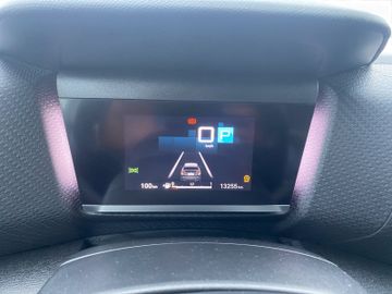 Citroën C4 Shine PT 130 EAT8 Navi+LED+HUD+PDC+RFK+SHZ
