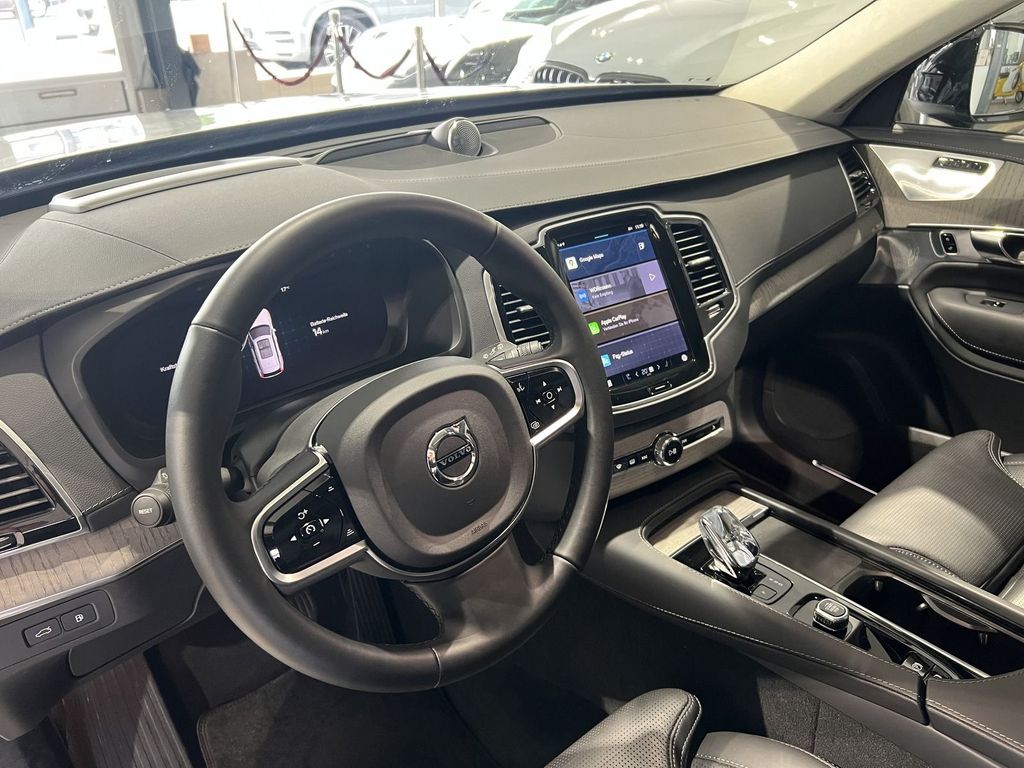 Volvo XC90 T8 Ultra Dark Recharge AWD Massage B&W 22''